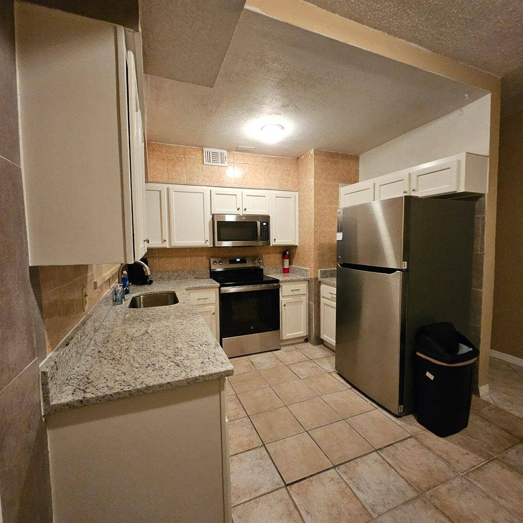 7 BR in Orlando