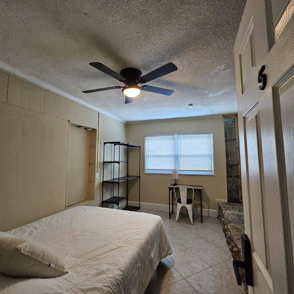7 BR in Orlando