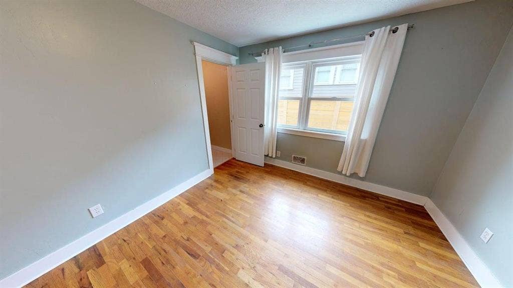 1 BR in Portland