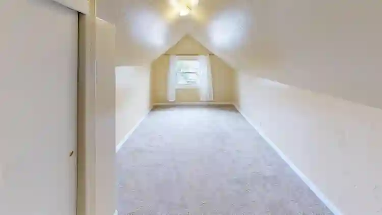 1 BR in Portland