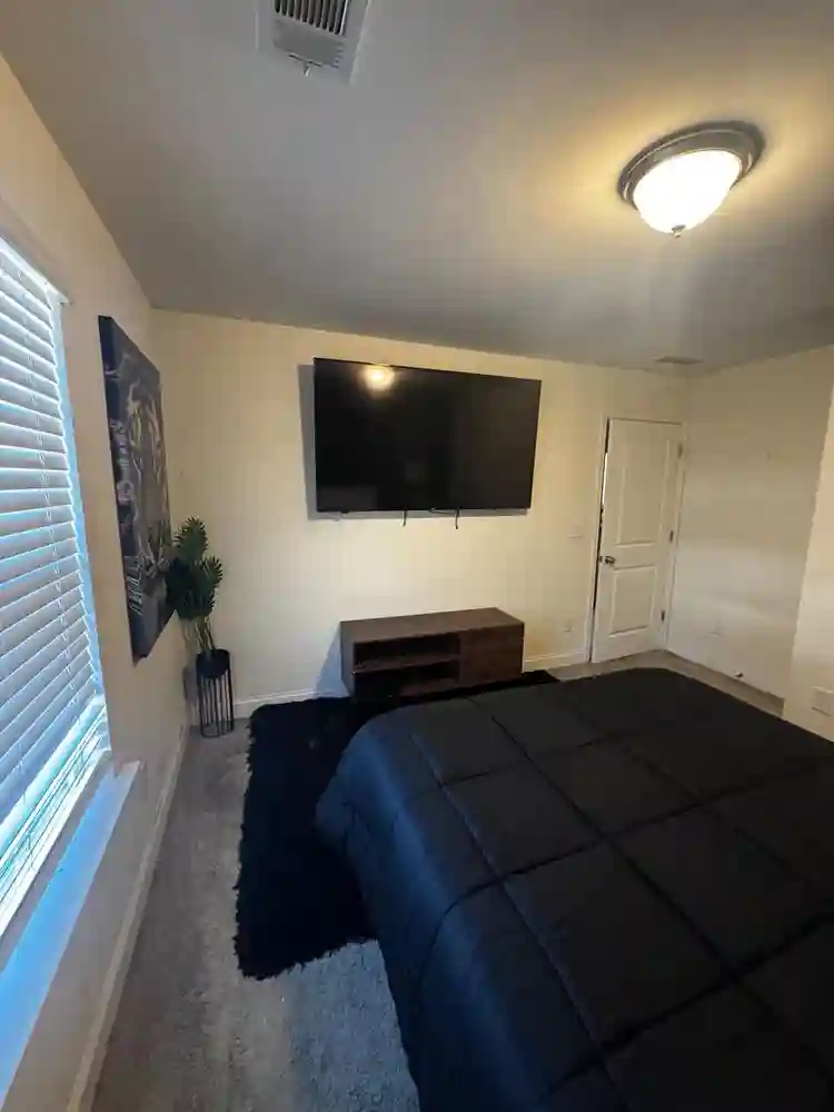 2 BR in Lithia Springs