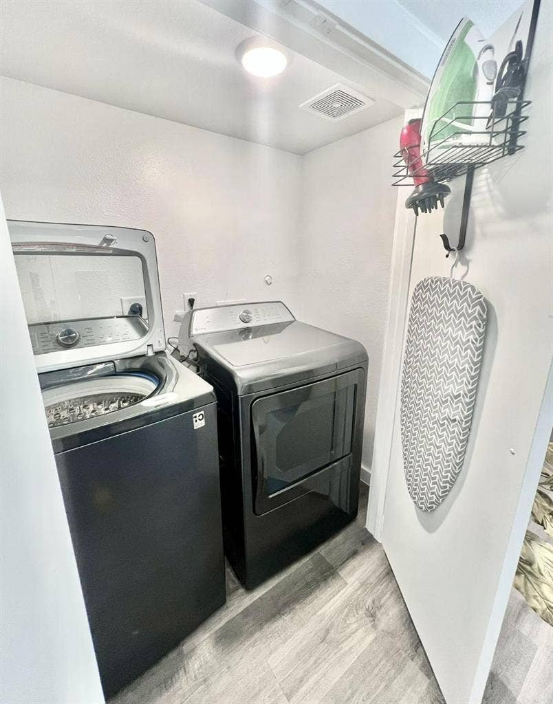 1 BR in Houston