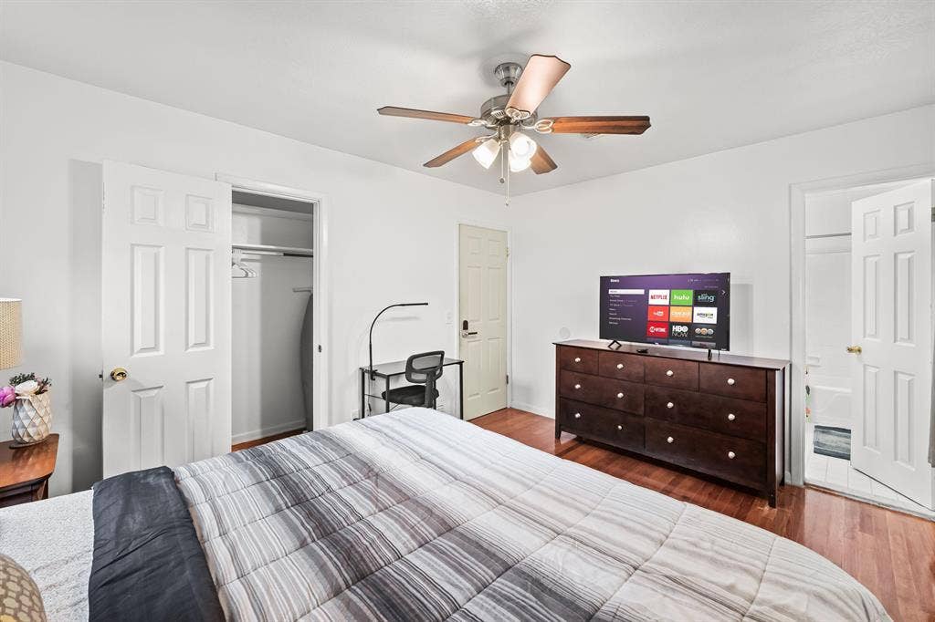 4 BR in Jacksonville