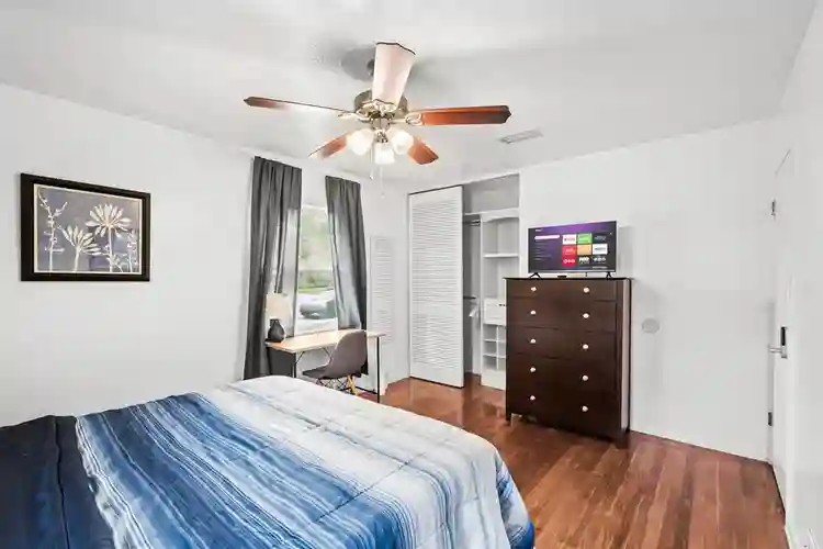 4 BR in Jacksonville