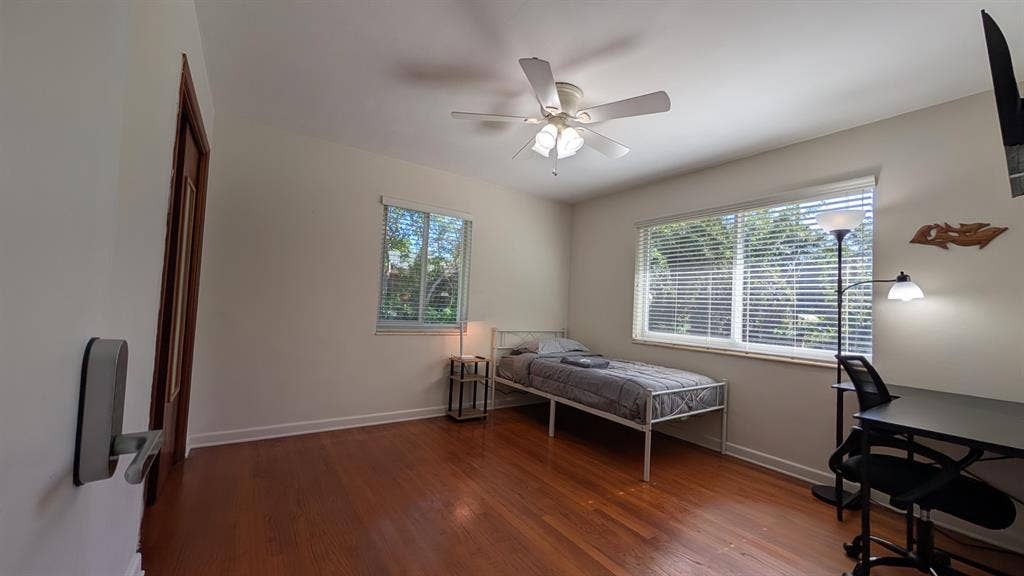 3 BR in Oakland Park