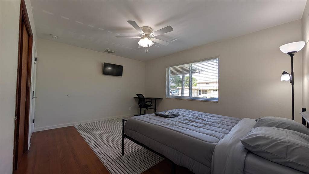 3 BR in Oakland Park