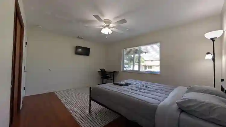 3 BR in Oakland Park