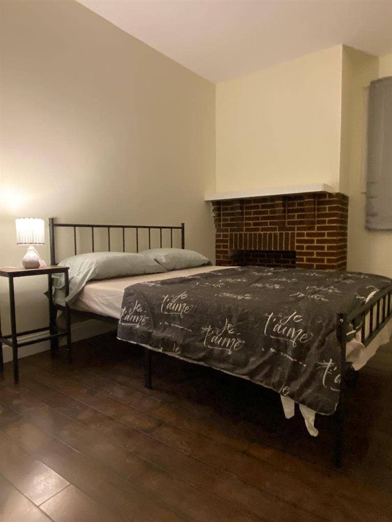 7 BR in Baltimore