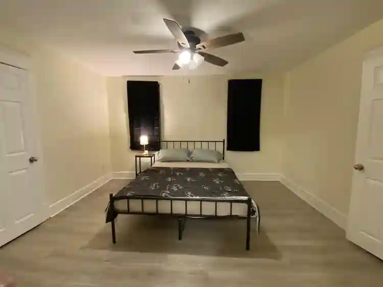 7 BR in Baltimore