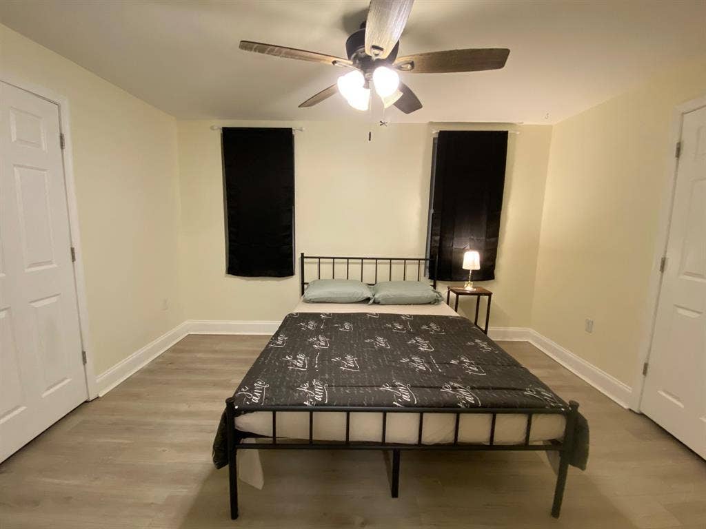 7 BR in Baltimore