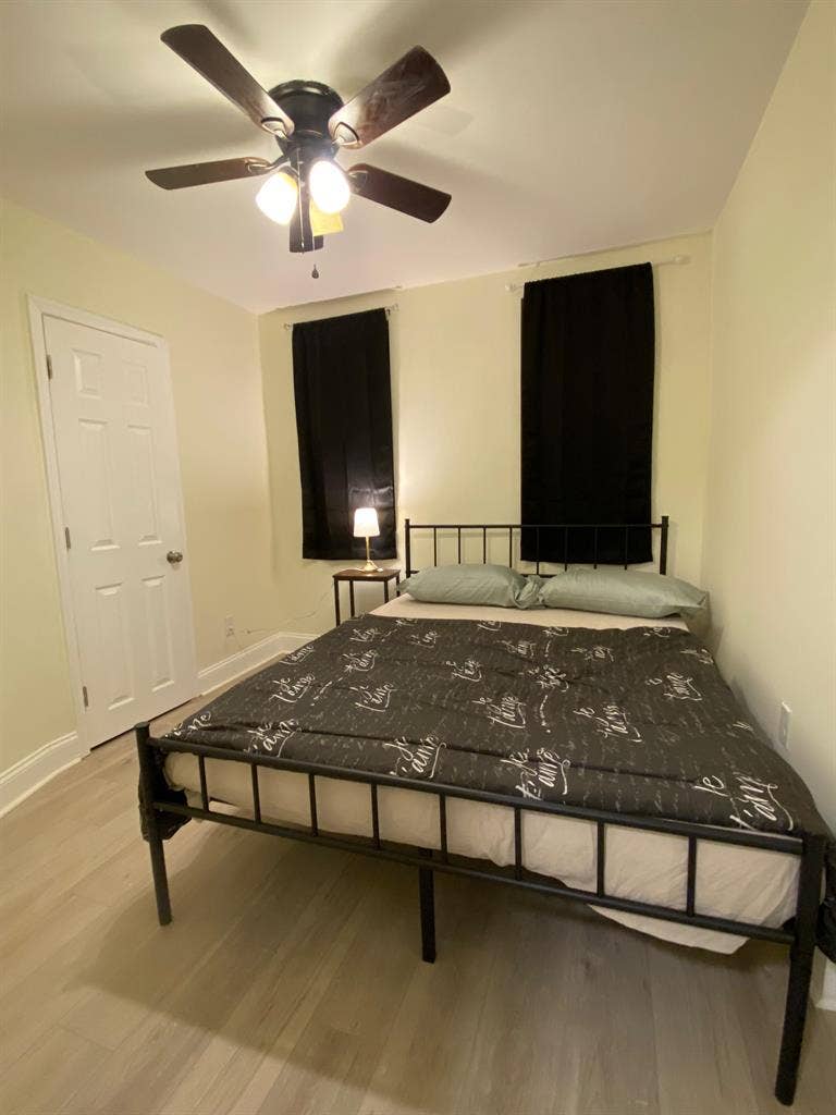 7 BR in Baltimore