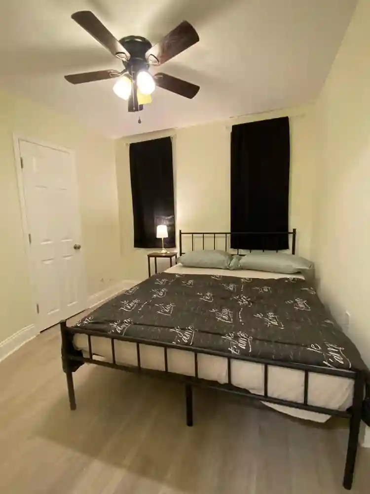 7 BR in Baltimore