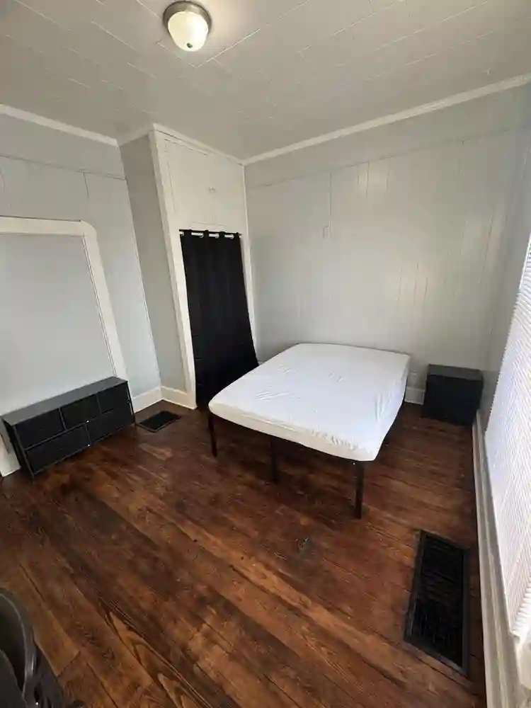 4 BR in Indianapolis