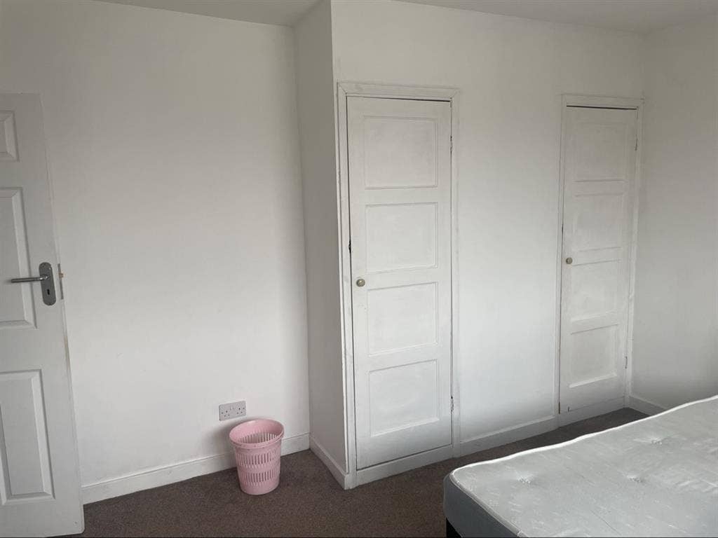 Spacious double room
