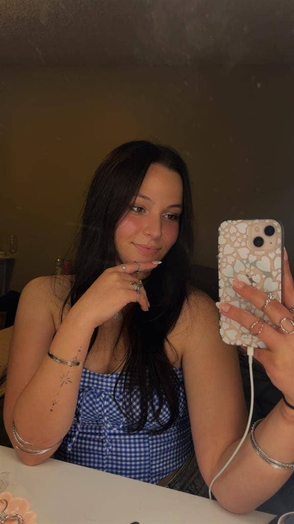 Looking for a roommate!