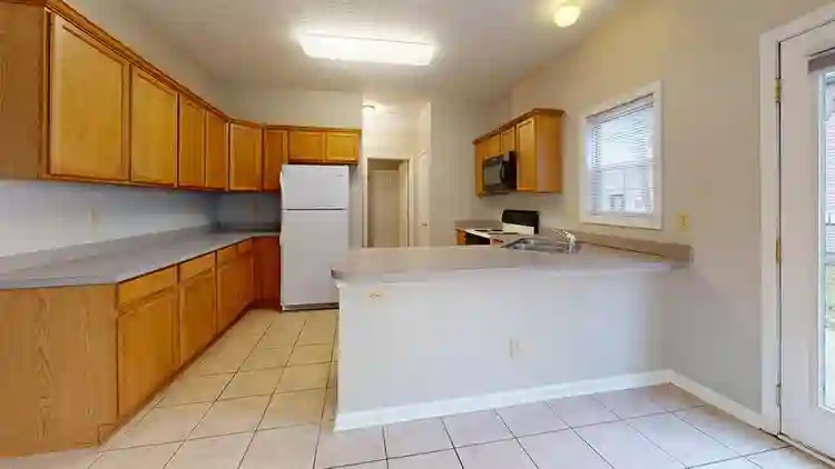 Townhomes for rent, Available Now