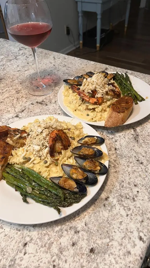 bath with room for rent