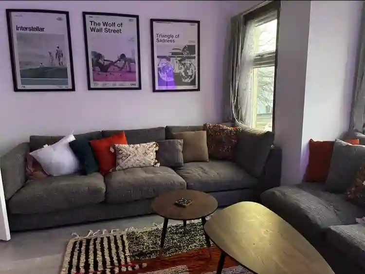 Looking for a housemate!