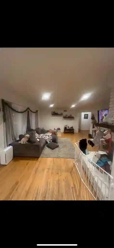 Female only. No pets sorry :( MAY