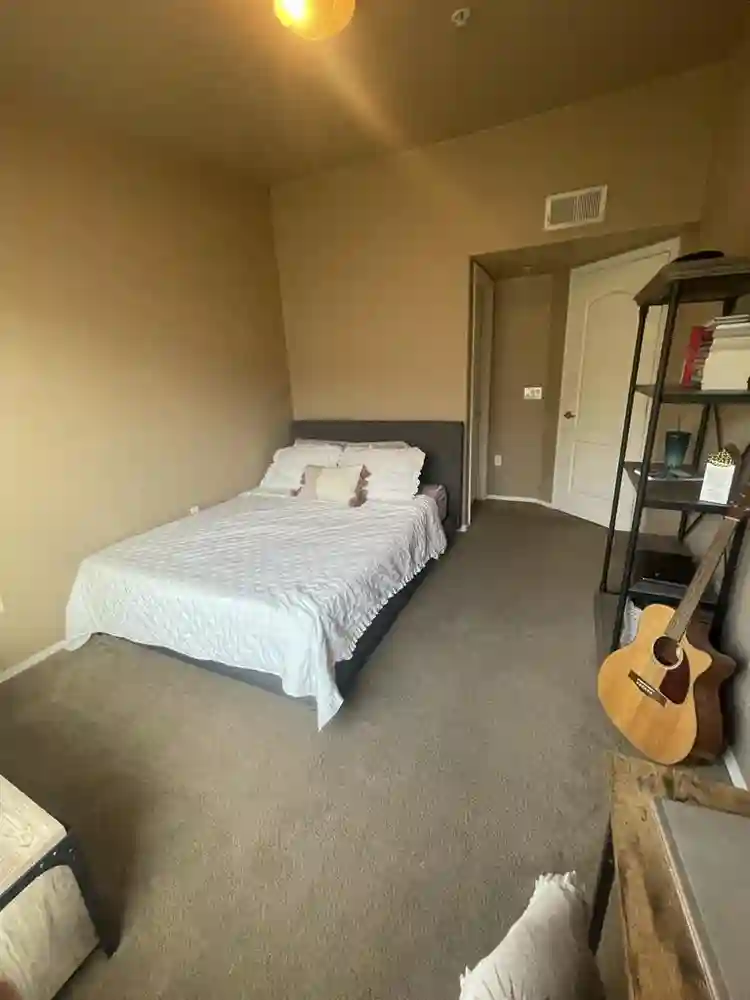 Private room in gated community!