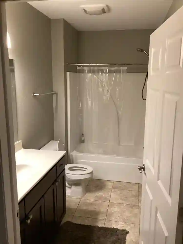 Room and bathroom available asap