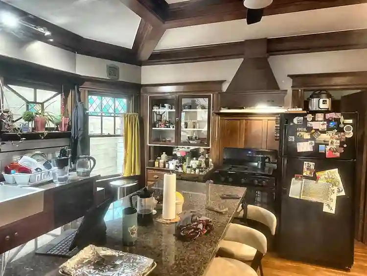 Midtown Private Room for Rent