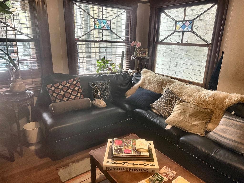 Midtown Private Room for Rent