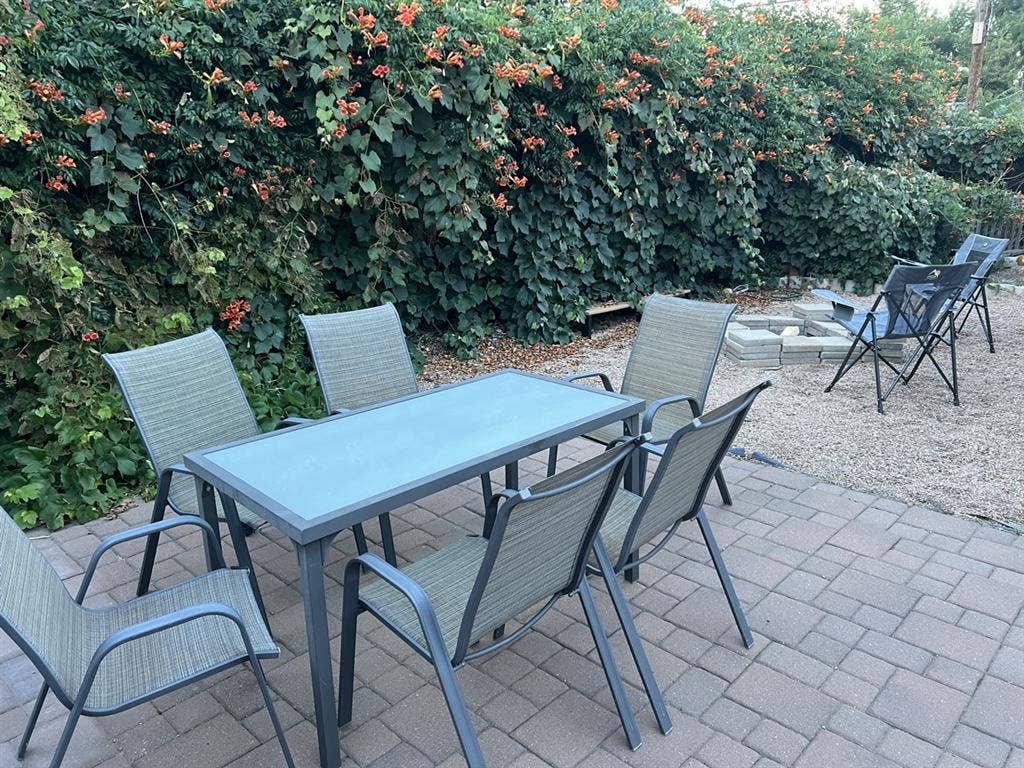 Furnished month to month room