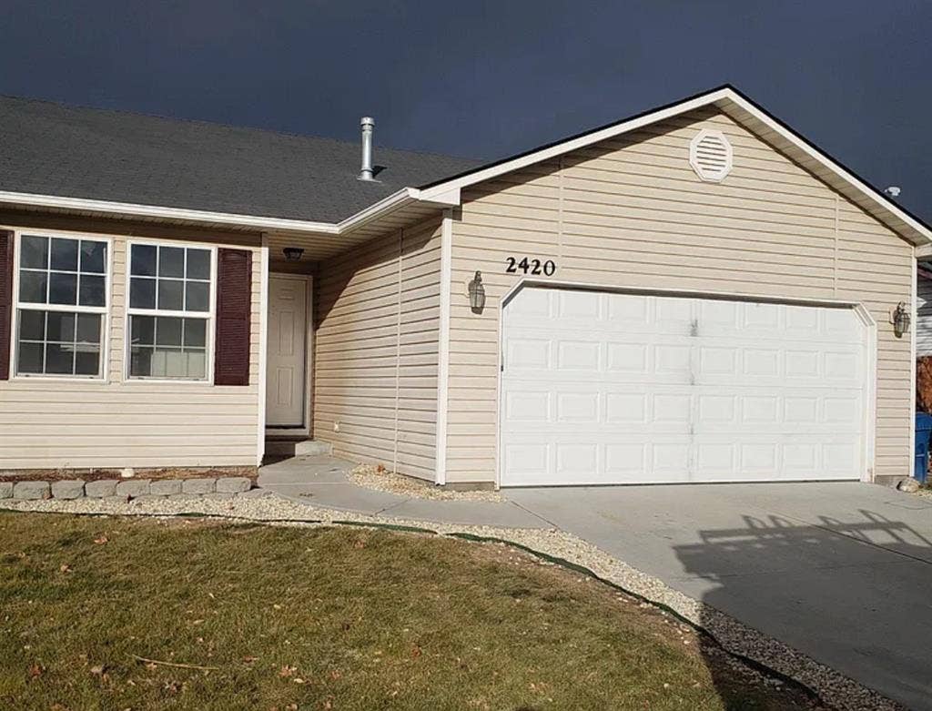 private room private bath garage p