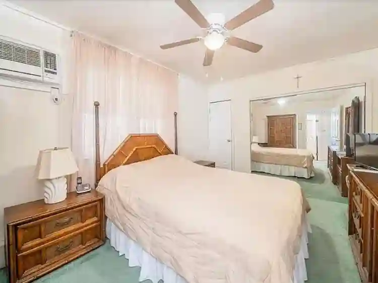 Bayonne 3-Bedroom Apt