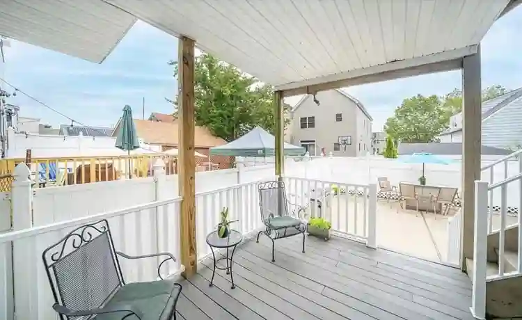 Bayonne 3-Bedroom Apt