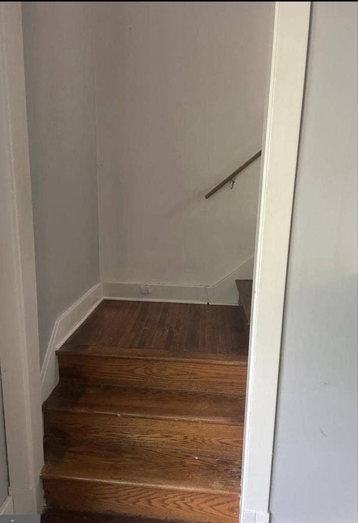 Looking for Roommates