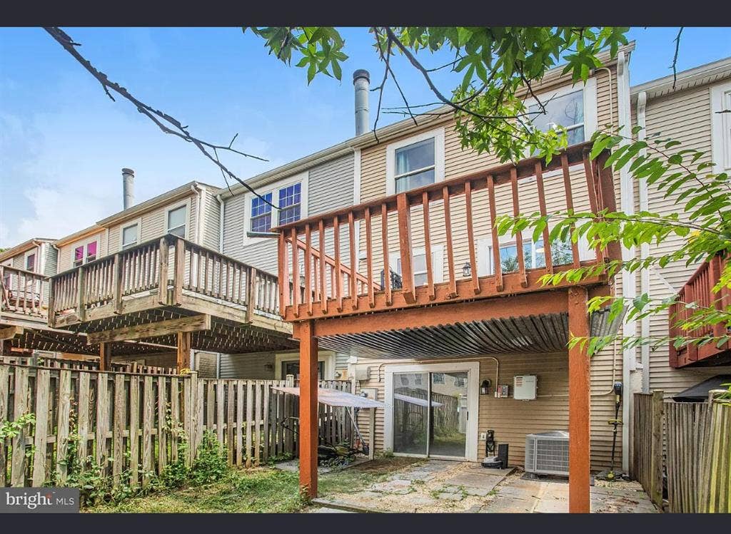 Beautiful Basement Studio