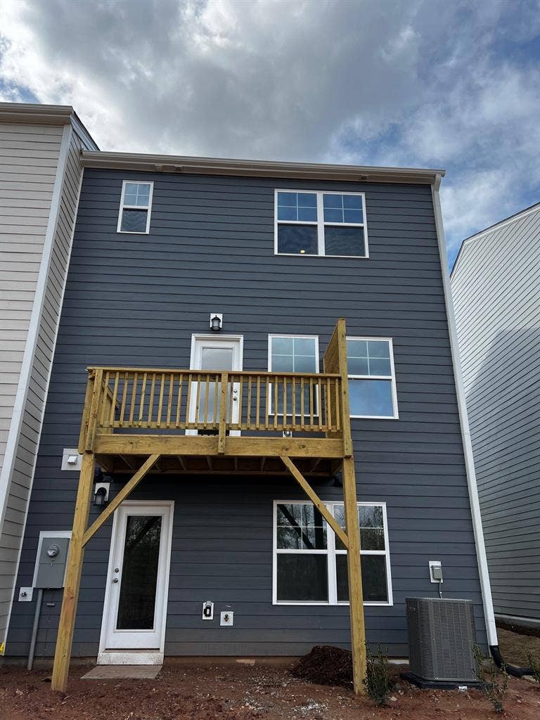 Beautiful room in a modern townhome