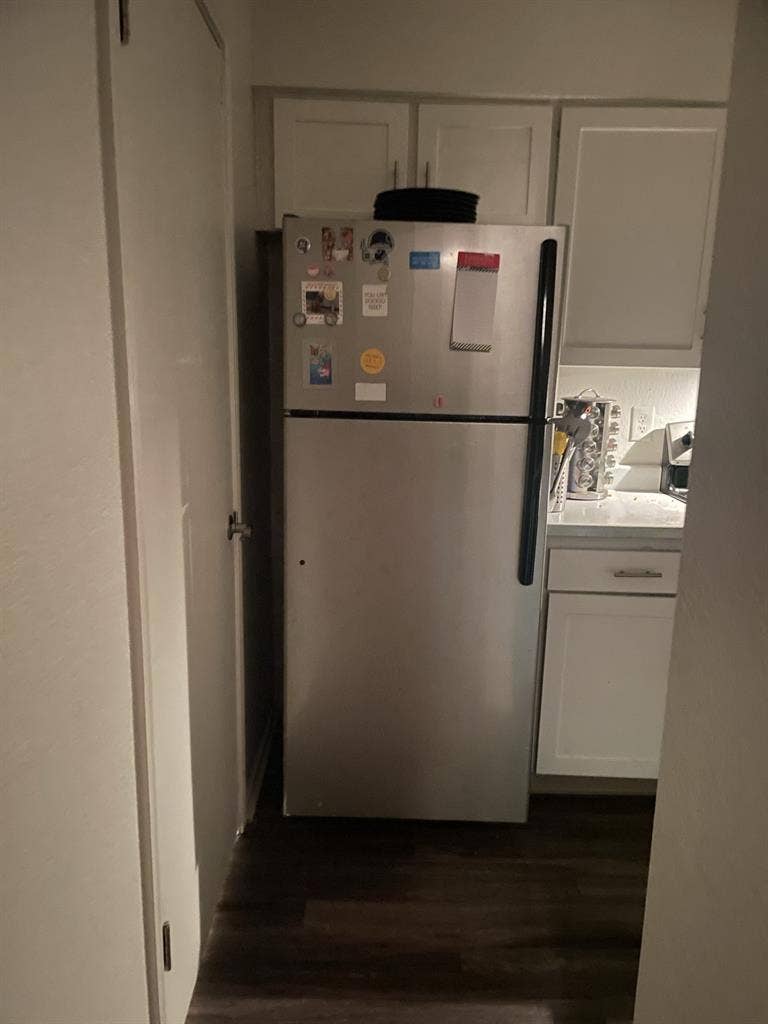 Private bath and in-unit W/D