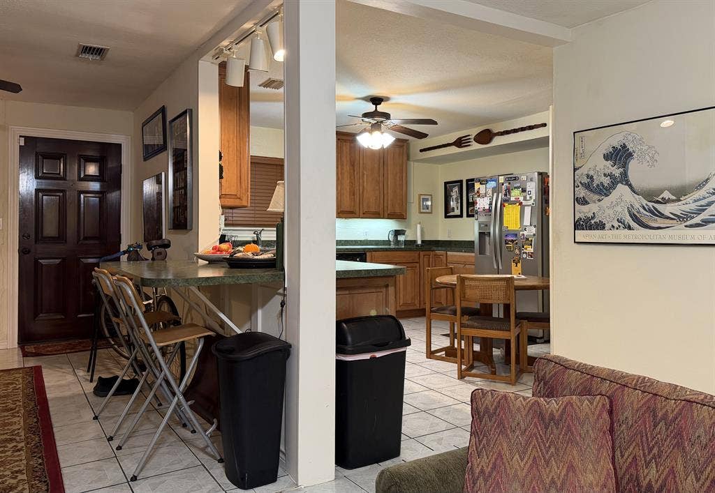 Seeking 3rd Roommate - East Austin