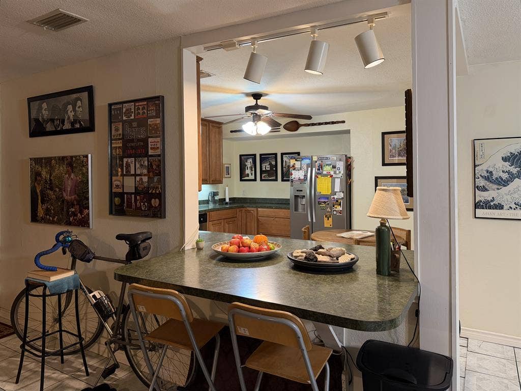 Seeking 3rd Roommate - East Austin