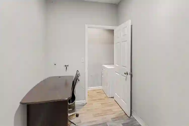 5 BR in Stone Mountain