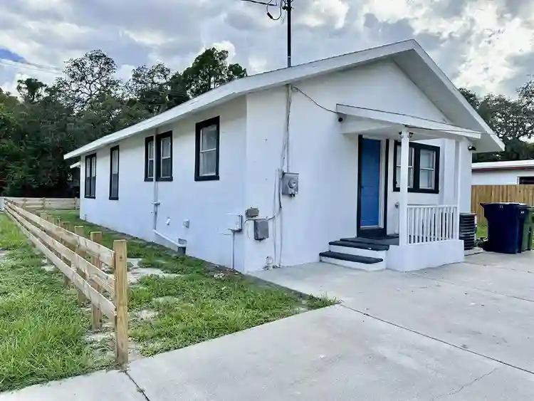 5 BR in Tampa