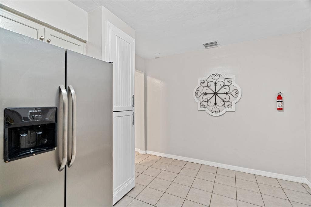 8 BR in Clearwater