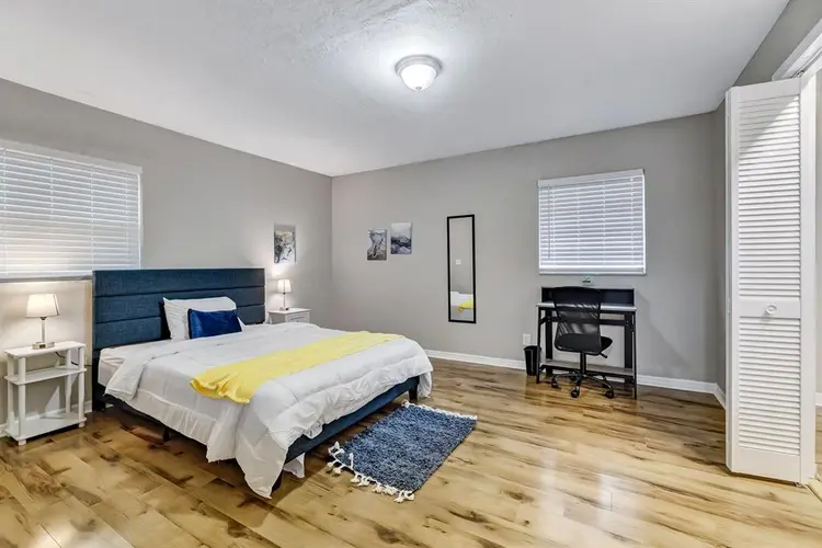 8 BR in Jacksonville