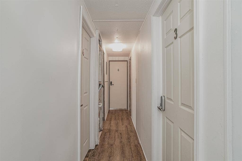 6 BR in Jacksonville