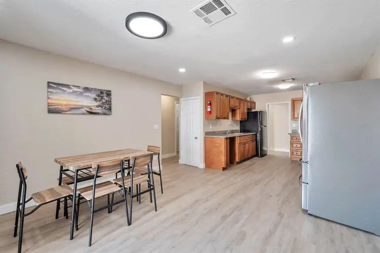 8 BR in Phoenix