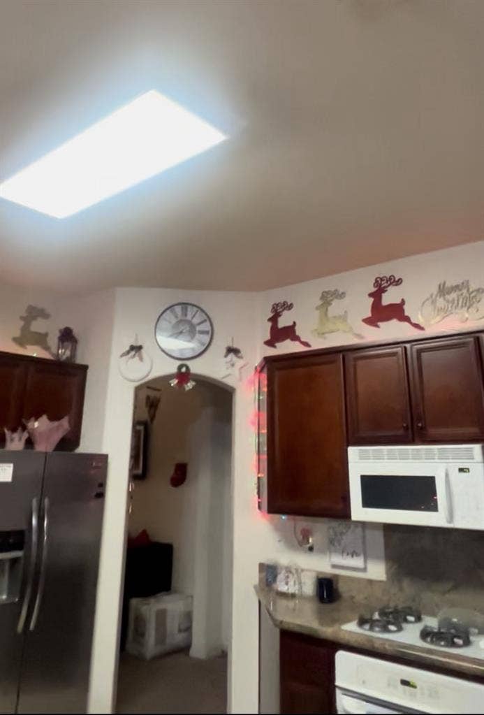 PRIVATE ROOM FOR RENT-ELK GROVE, CA