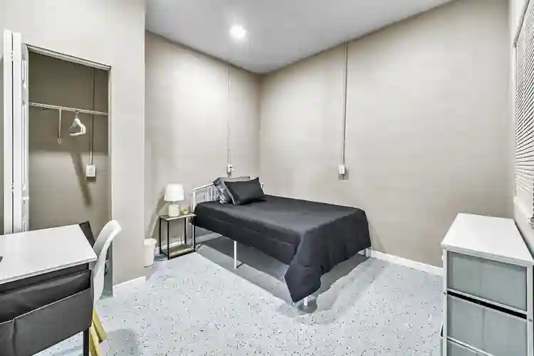 7 BR in Jacksonville