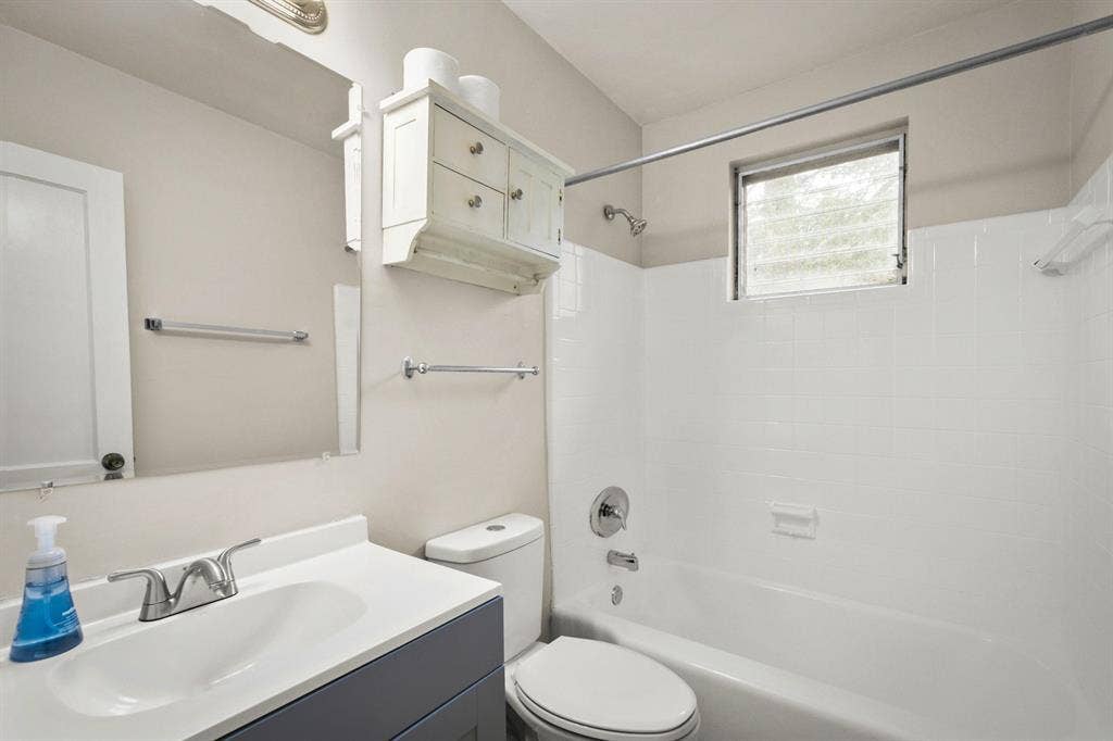 8 BR in Jacksonville