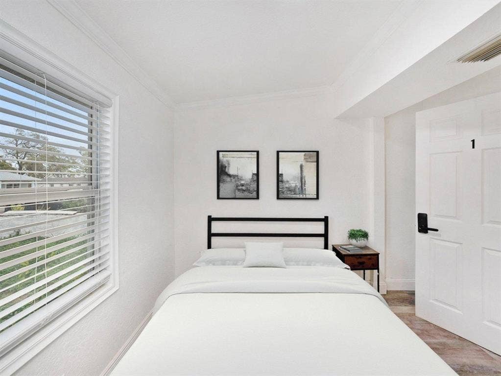 5 BR in St. Petersburg