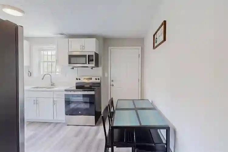 4 BR in Atlanta