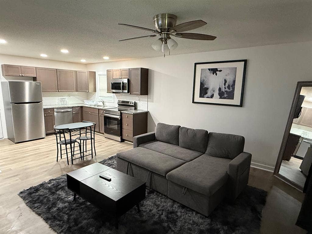 3 BR in Atlanta