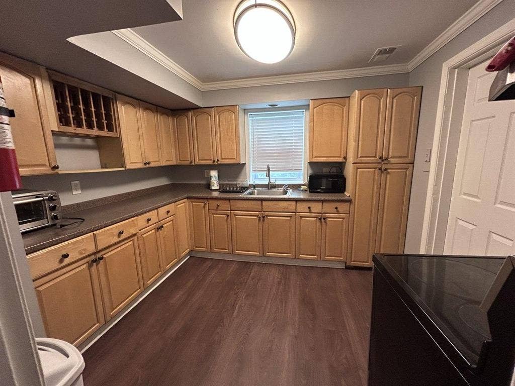 4 BR in Silver Spring